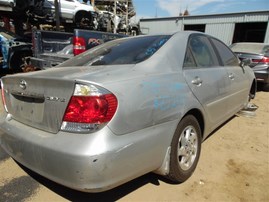 2005 Toyota Camry LE Silver 2.4L AT #Z22011